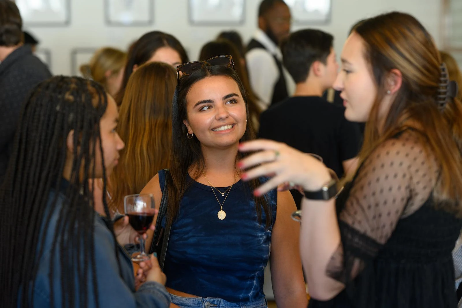 2022_LSE_SS_261-drinks_reception