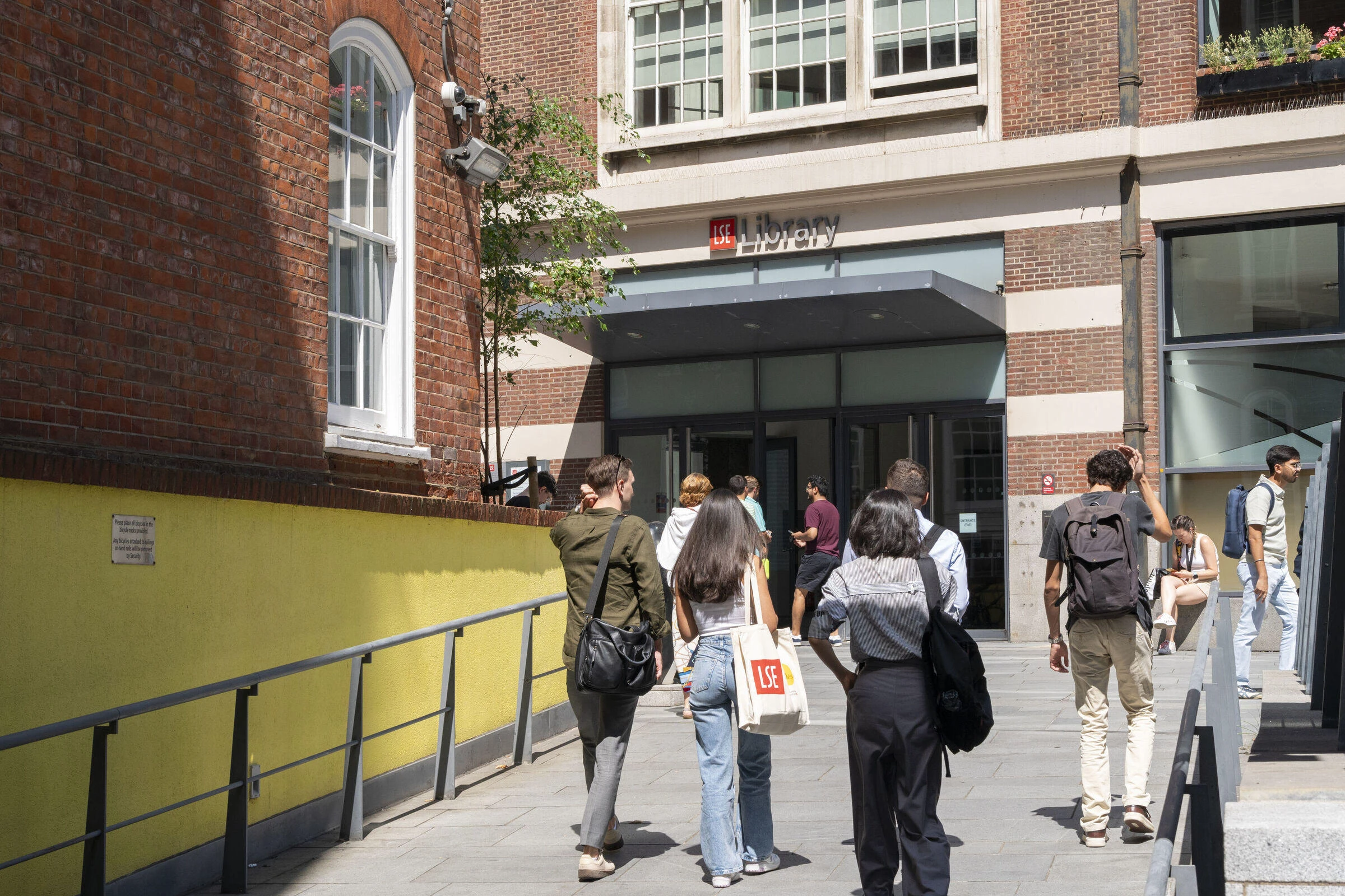 LSE Campus Library entrance external