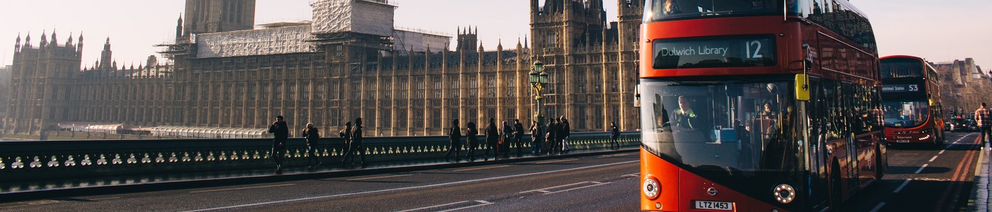 1400x300 london bus