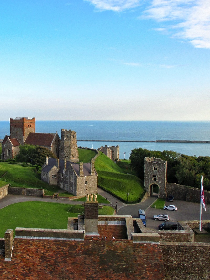 4x3 Dover castle