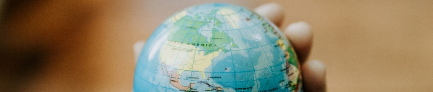 US Globe unsplash 1400x300