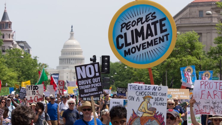 Climate march 747x420